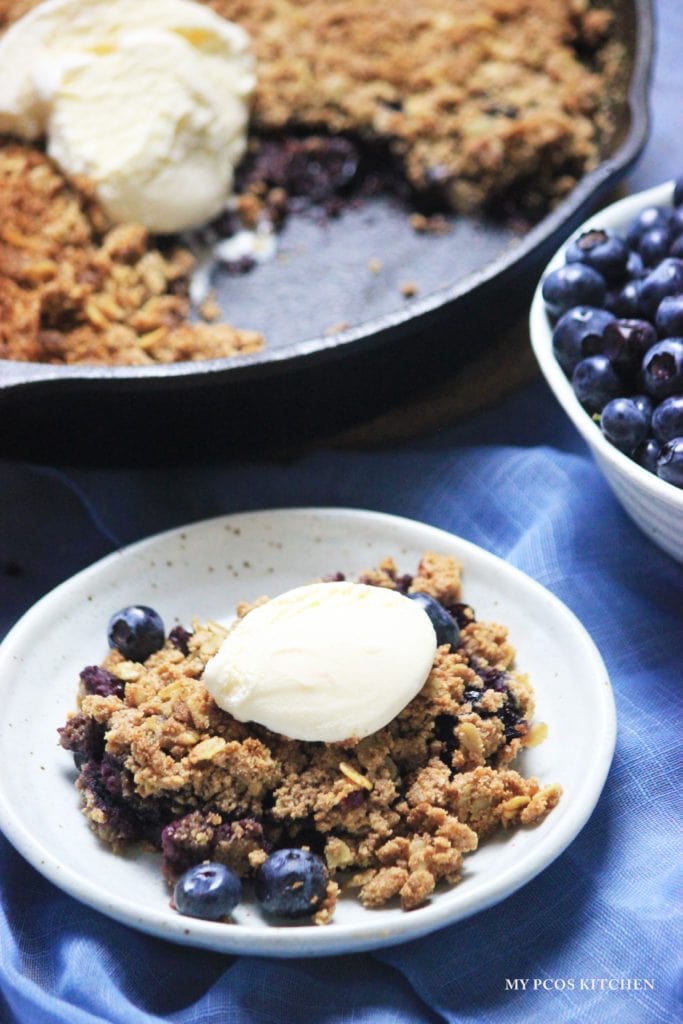 My PCOS Kitchen - Sugar-free & Gluten-free Blueberry Crumble - This delicious crumble is the perfect summer treat after having picked fresh blueberries.