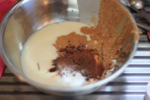 My PCOS Kitchen - Paleo Keto Raspberry Chocolate Fat Bombs - Delicious dairy-free, gluten-free and sugar-free chocolate bars!