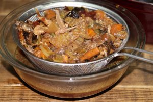 My PCOS Kitchen - Keto Paleo Bone Broth - A simple flavourful bone broth made in a Dutch Oven.