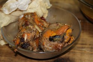 My PCOS Kitchen - Keto Paleo Bone Broth - A simple flavourful bone broth made in a Dutch Oven.