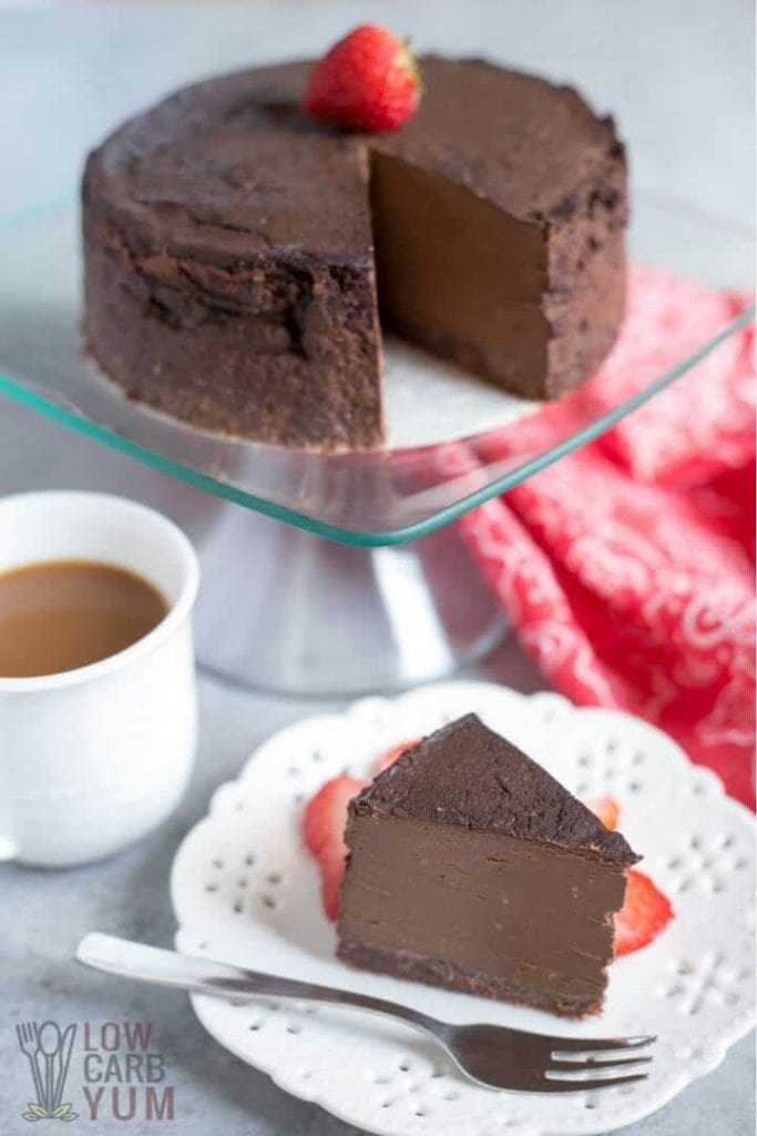20+ Sugar Free Cheesecake Recipes - My PCOS Kitchen - Delicious Low Carb Cheesecake Recipes that have NO sugar and are all gluten-free! Keto Chocolate Cheesecake in Pressure Cooker - Low Carb Yum