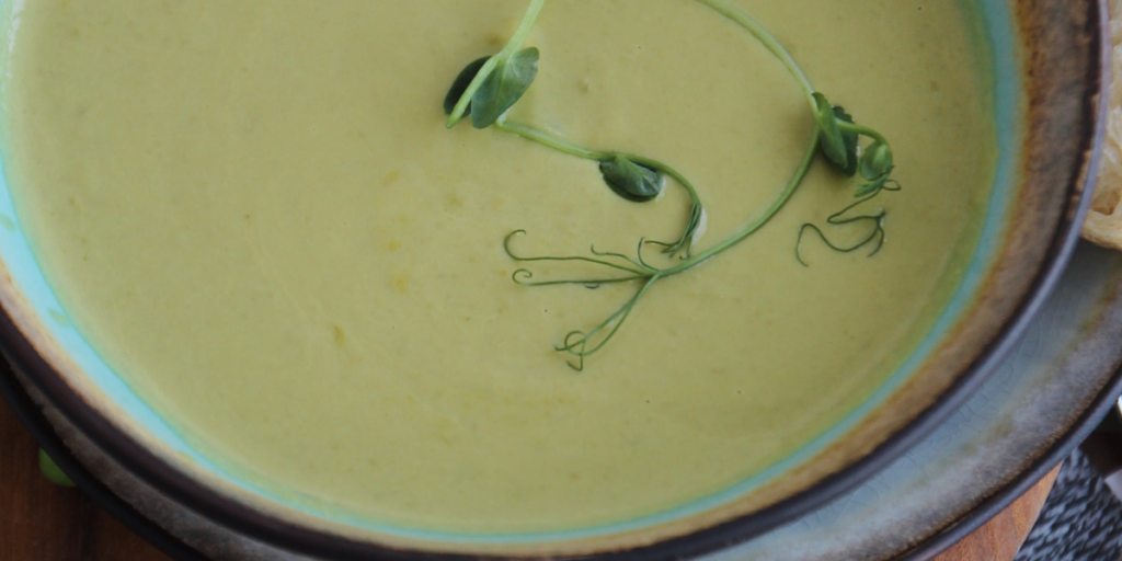 Creamy asparagus soup